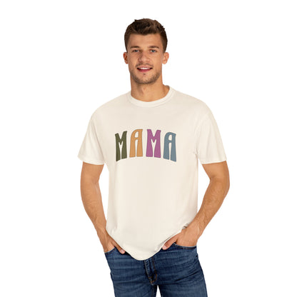 Mama Retro Graphic Tee